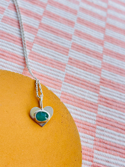 Emerald heart pendant